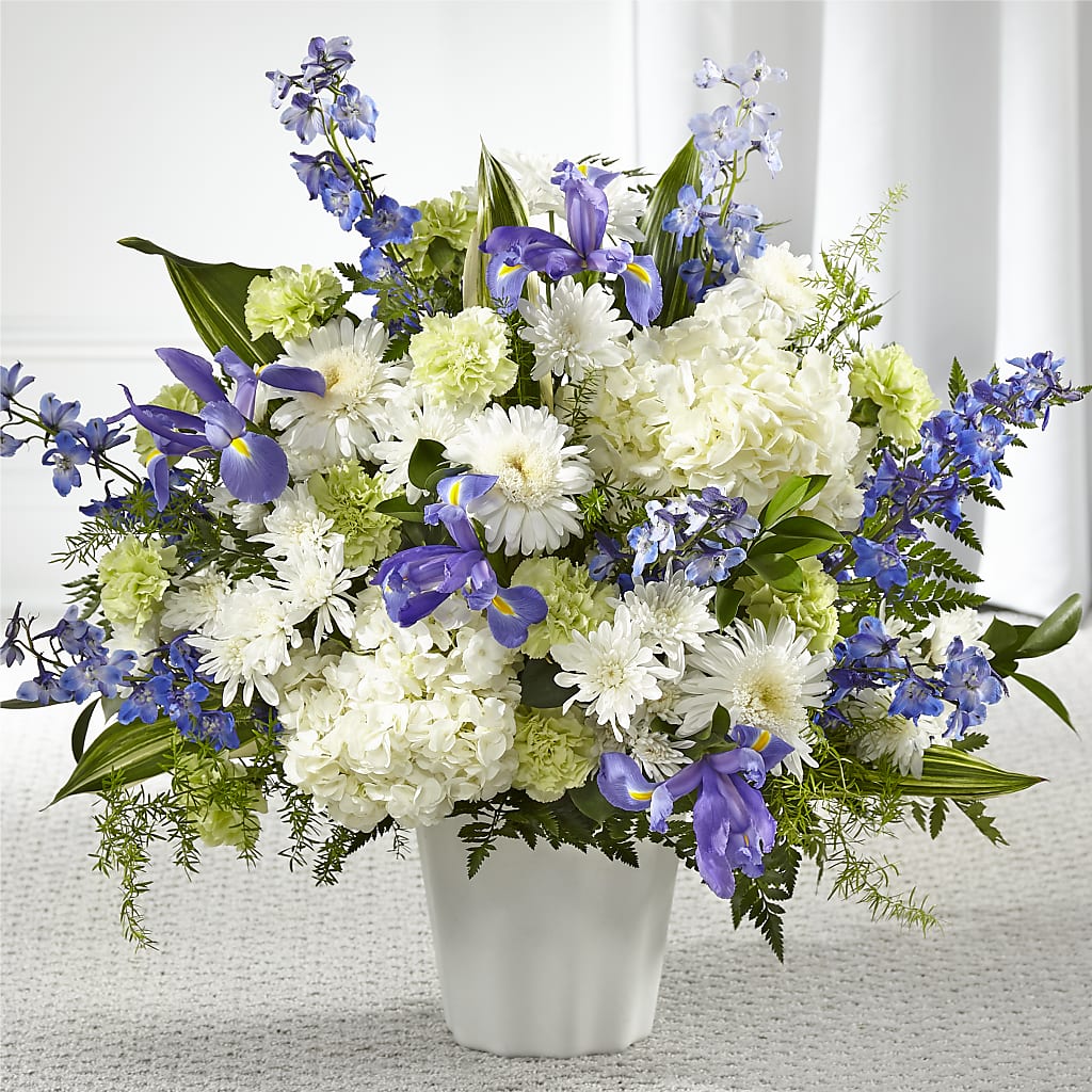 Soft Serenity Floor Basket – BELLE'S FLOWERS, Huntington Beach CA