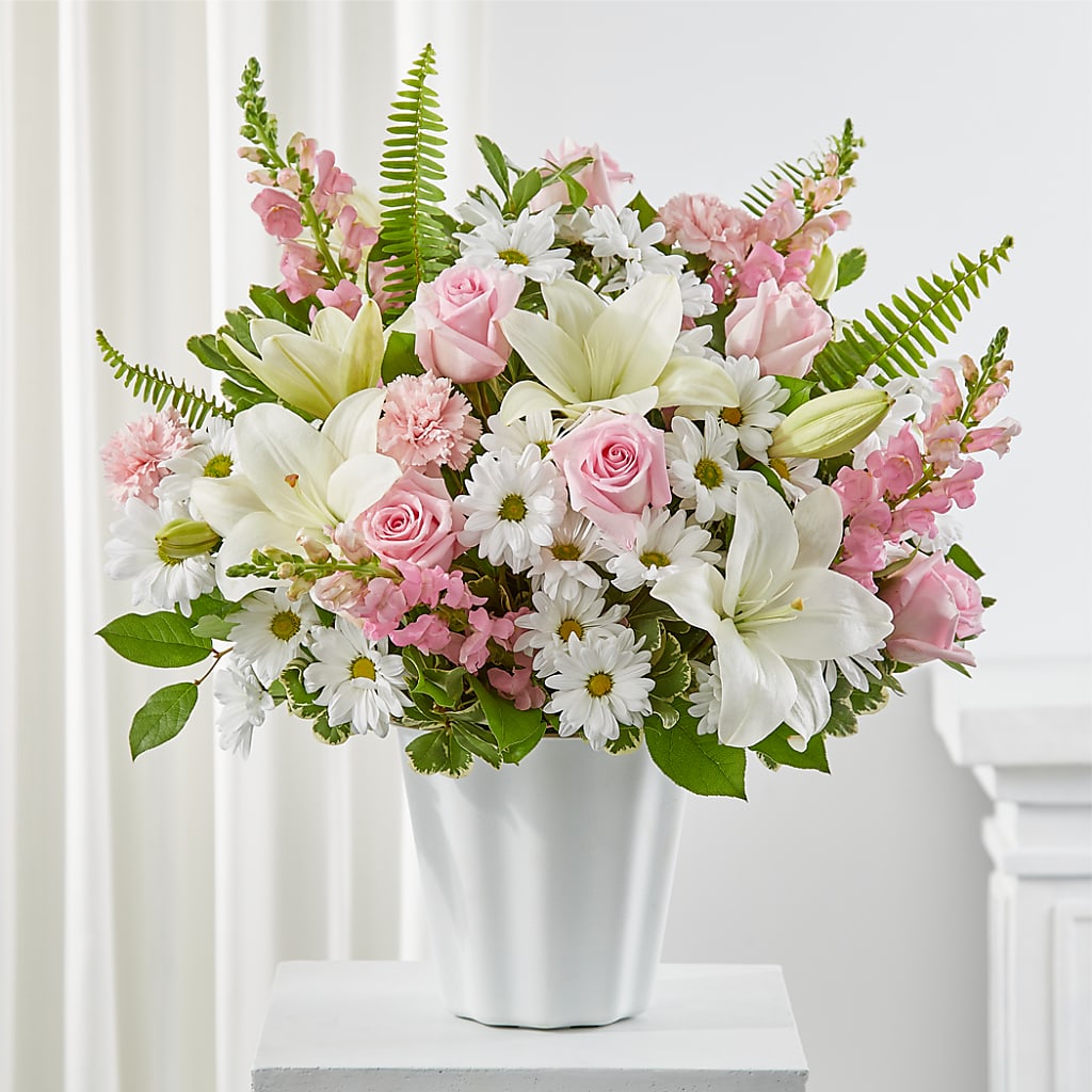 Soft Touch Tabletop Basket – BELLE'S FLOWERS, Huntington Beach CA