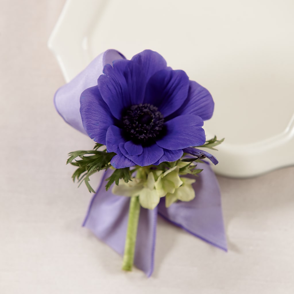 Purple Passion Boutonniere – BELLE'S FLOWERS, Huntington Beach CA