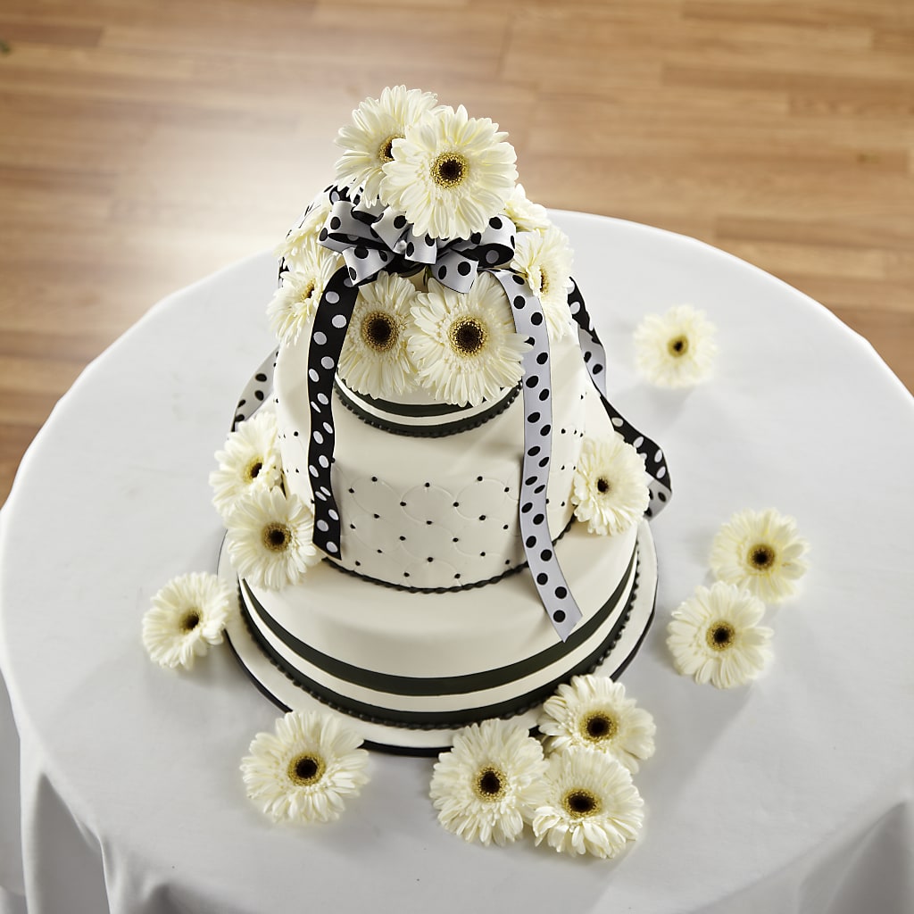Simple Sophistication Cake Décor – BELLE'S FLOWERS, Huntington Beach CA