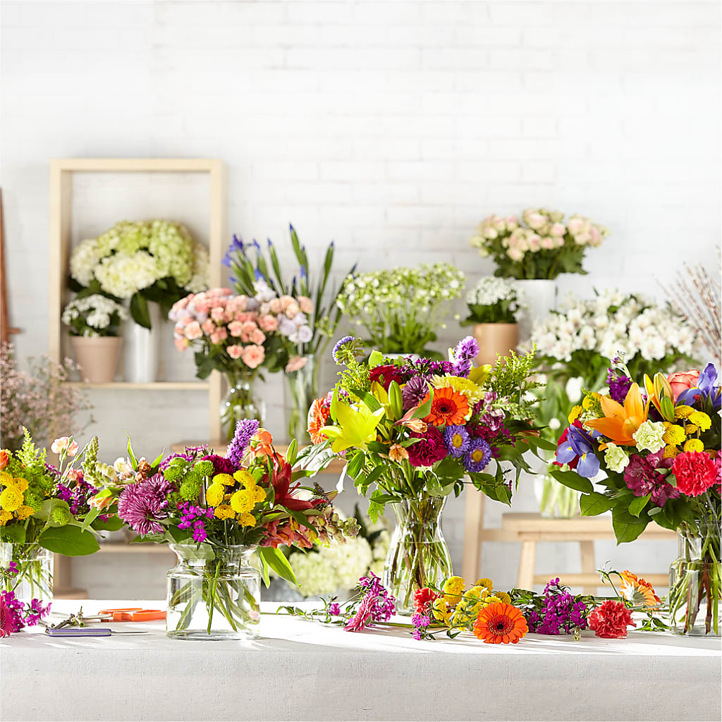Bold & Bright – A Florist Original – BELLE'S FLOWERS, Huntington Beach CA