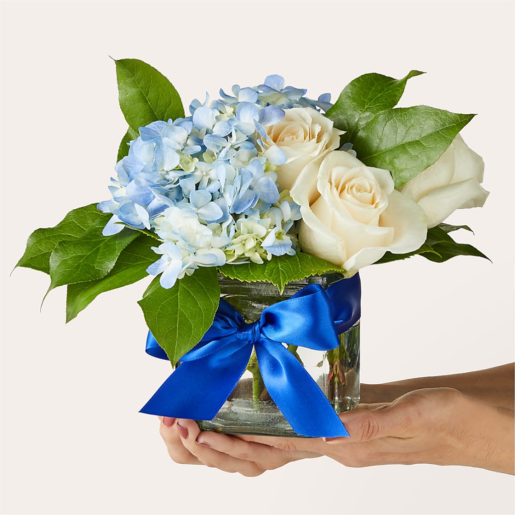 Sky Blue Delight Bouquet – BELLE'S FLOWERS, Huntington Beach CA