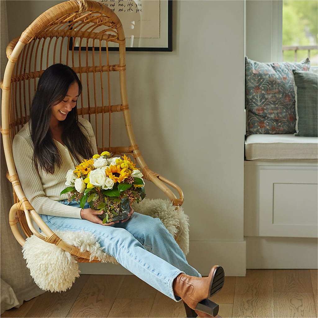 Luminous Morning Bouquet – BELLE'S FLOWERS, Huntington Beach CA